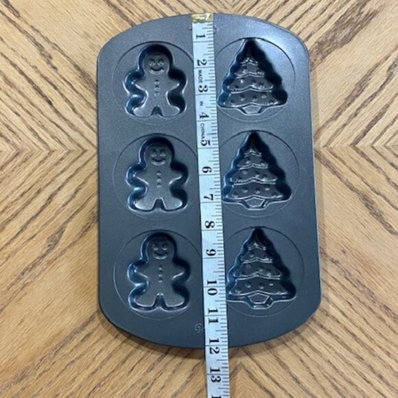 Wilton Mini Gingerbread Man And Christmas Tree Cake Cookie Pan Baking Mold - Picture 4 of 5